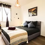 La Coloc Du 40: Premium Shared Living Near Geneva Guest house