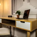 La Coloc Du 40: Premium Shared Living Near Geneva 3*