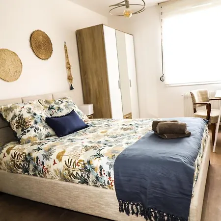 Homey La Coloc Du 40 - Colocation Haut De Gamme De 4 Uniques Et Privees - Proche Transports En Commun - Aux Portes De Geneve 3*